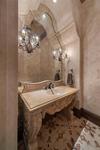 8 bedroom House for sale in Windermere
