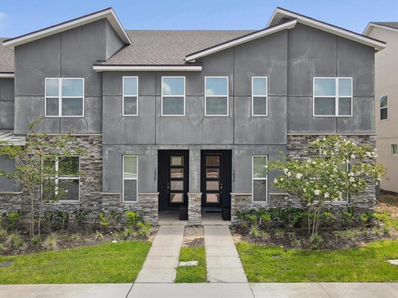 5 bedroom Townhouse for sale in Kissimmee