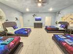 7 bedroom House for sale in Davenport
