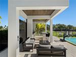 11 bedroom House for sale in Reunion