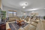 8 bedroom House for sale in Davenport