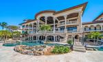 10 bedroom House for sale in Belleair Beach