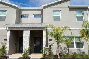 4 спальни Таунхаус для продажи в Davenport