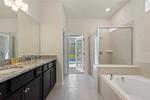 6 bedroom House for sale in Davenport