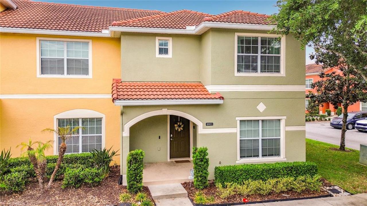 5 bedroom Townhouse for sale in Kissimmee