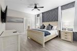 8 bedroom House for sale in Davenport