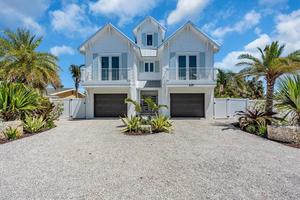 5 bedroom House for sale in Anna Maria