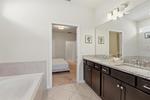 6 bedroom House for sale in Clermont