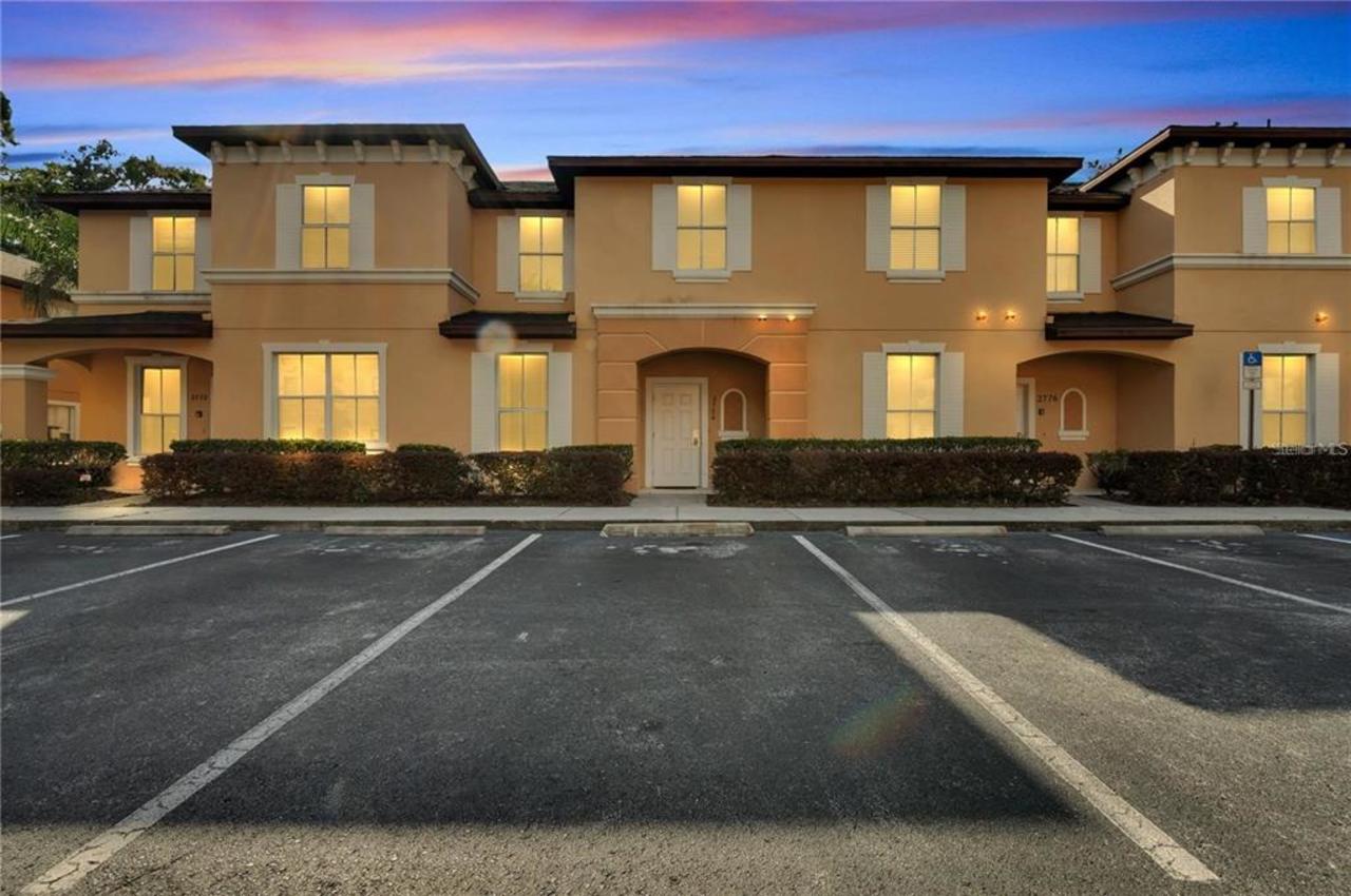 3 bedroom Townhouse for sale in Kissimmee