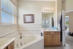 6 bedroom House for sale in Davenport