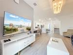 6 bedroom Rijtjes Huis te koop in Davenport