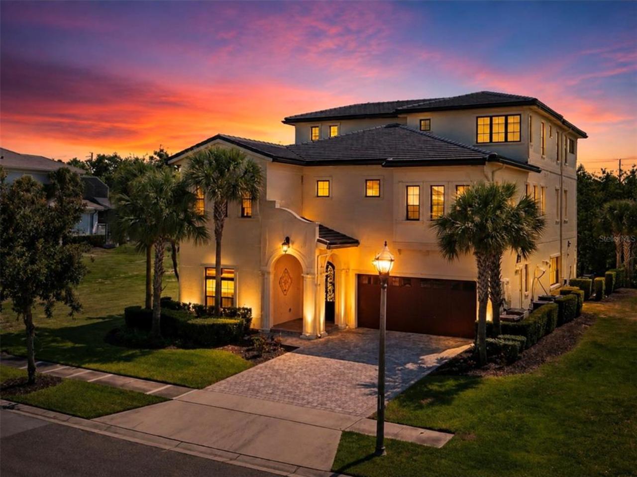 11 bedroom House for sale in Kissimmee