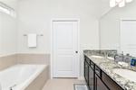 8 bedroom House for sale in Davenport