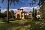 8 bedroom House for sale in Windermere