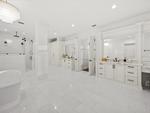 6 bedroom House for sale in Windermere
