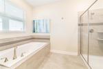 8 bedroom House for sale in Davenport