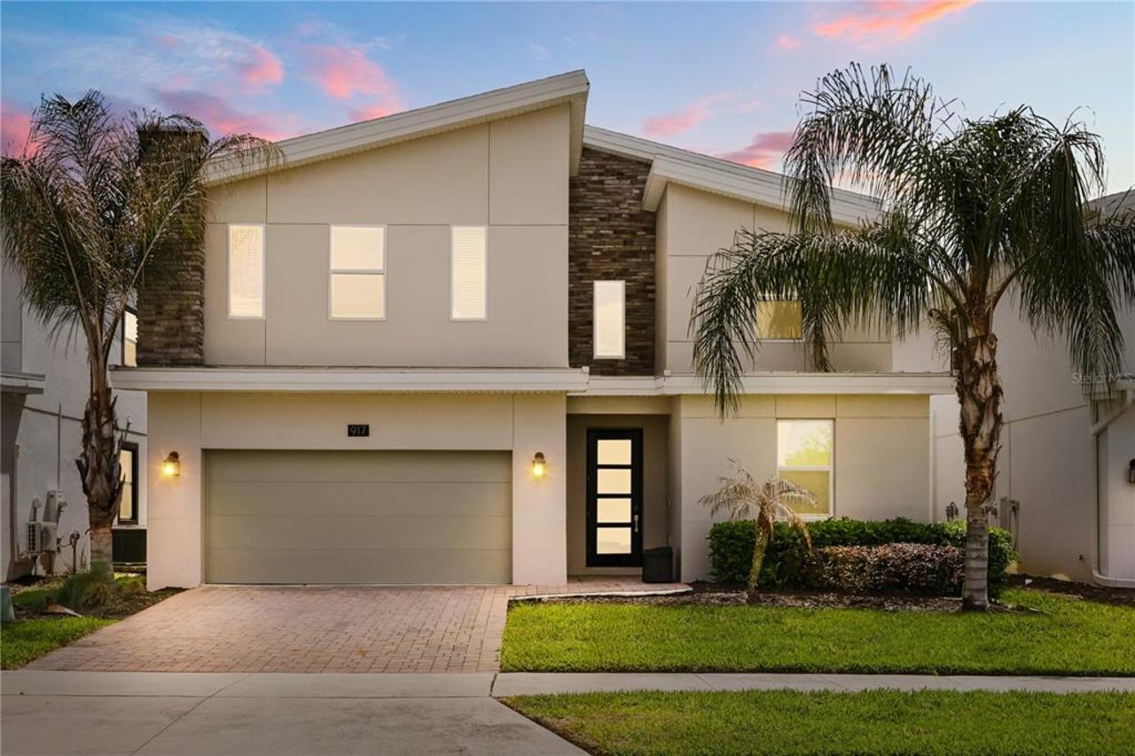 8 bedroom House for sale in Davenport