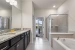 7 bedroom House for sale in Davenport