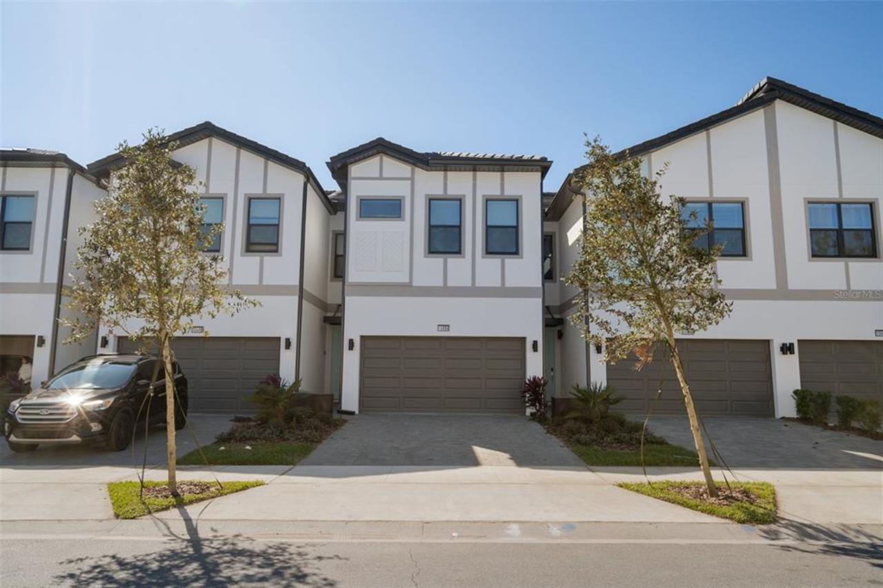 5 bedroom Townhouse for sale in Orlando