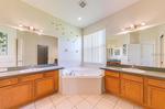6 bedroom House for sale in Davenport