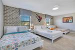 8 bedroom House for sale in Davenport