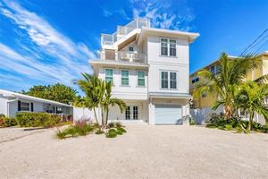 4 bedroom House for sale in Anna Maria