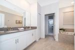 8 bedroom Huis te koop in Davenport