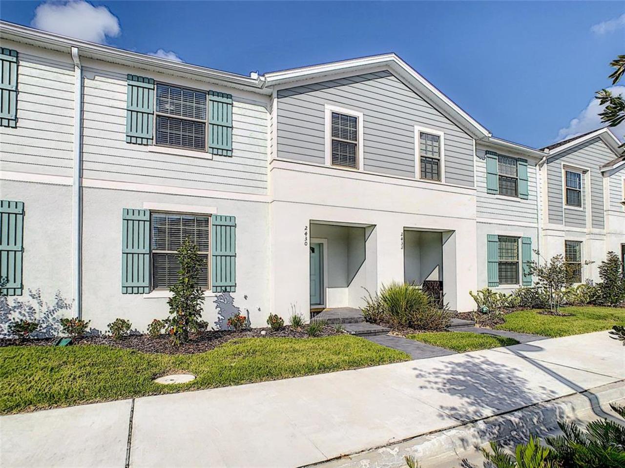 5 bedroom Townhouse for sale in Kissimmee