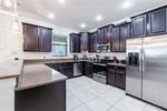 6 bedroom House for sale in Davenport