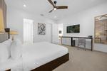 6 bedroom House for sale in Davenport