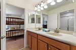 6 bedroom House for sale in Davenport