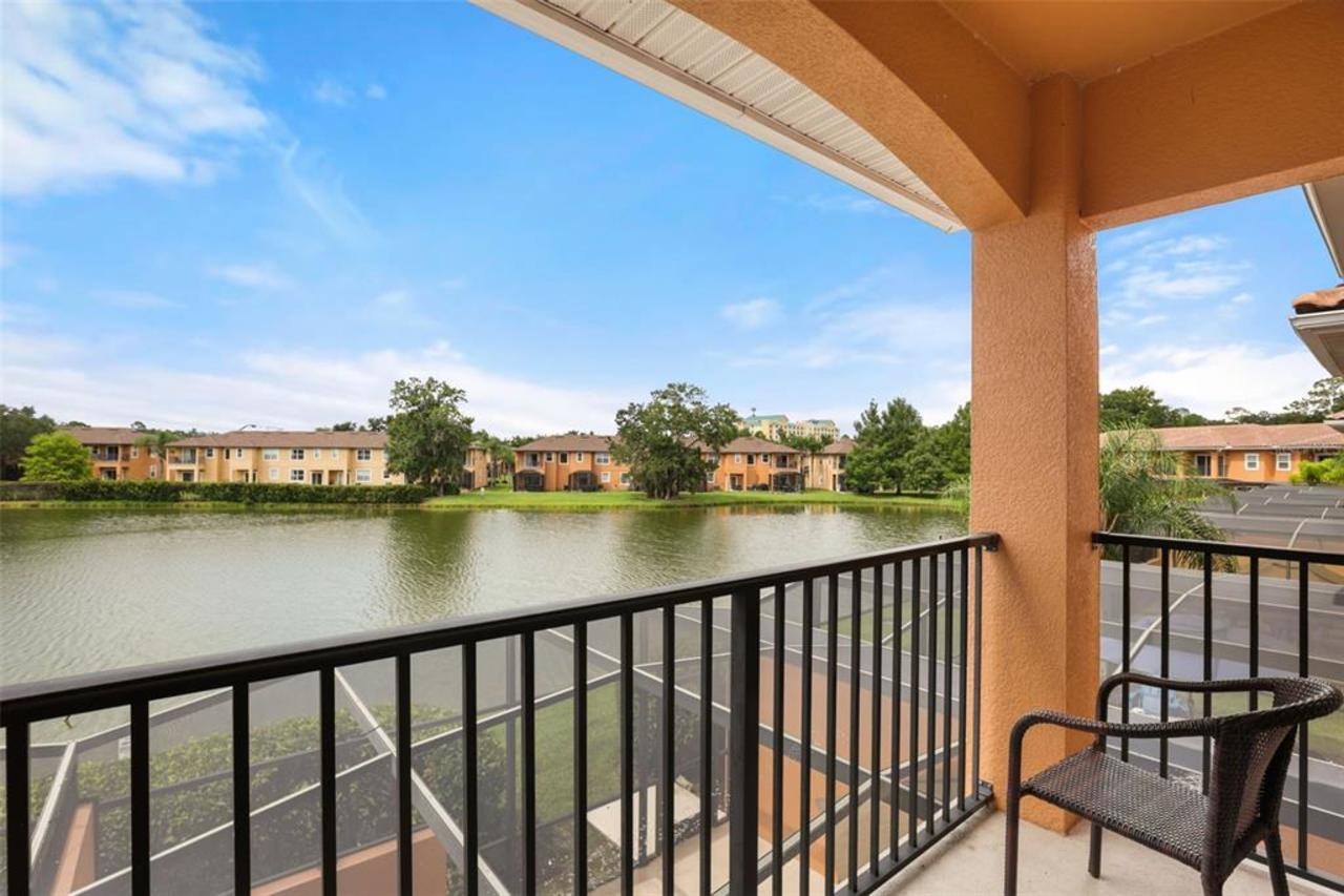 2 bedroom Townhouse for sale in Kissimmee