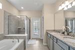 7 bedroom House for sale in Davenport