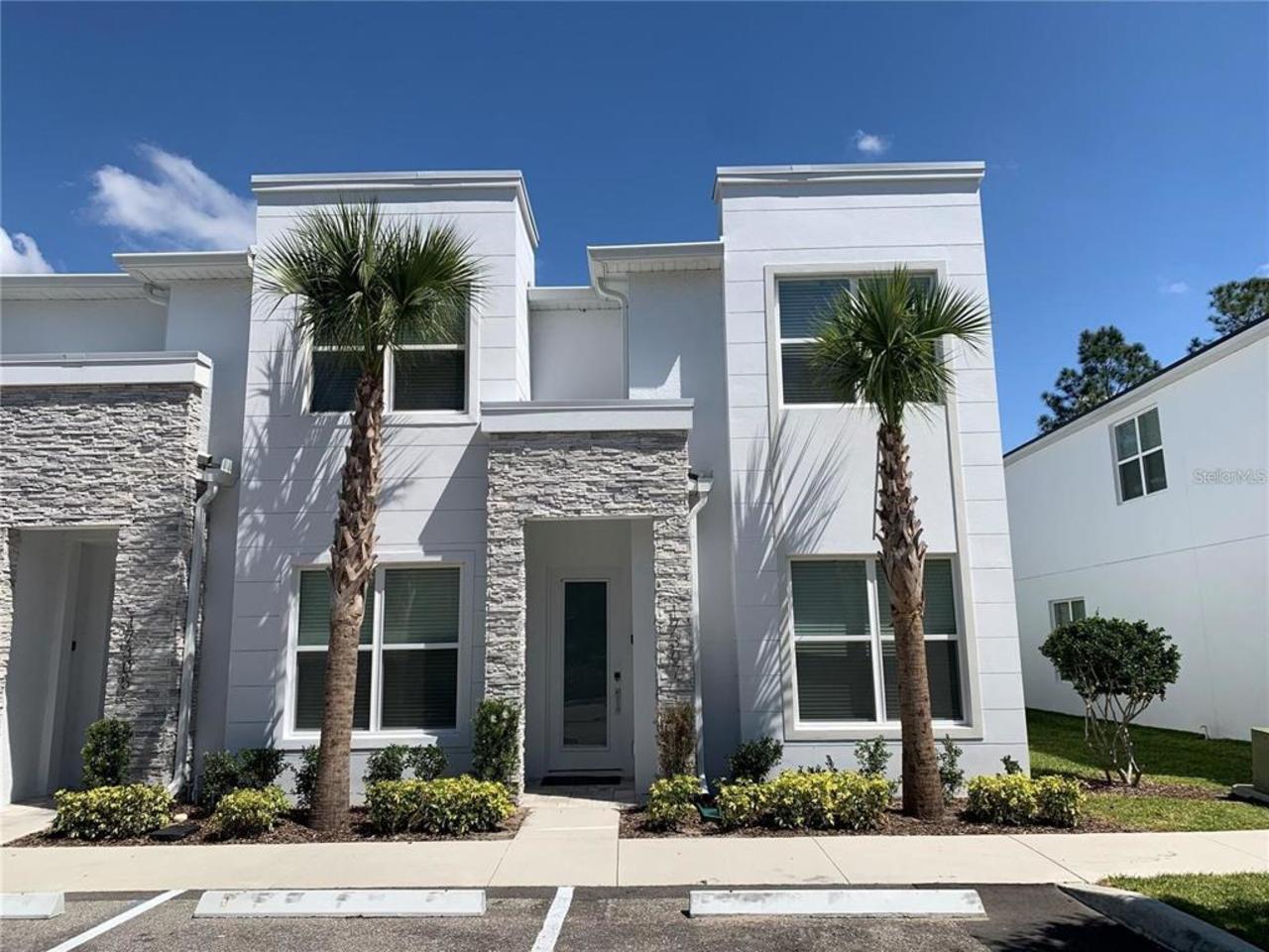 3 bedroom Townhouse for sale in Clermont