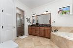 5 bedroom House for sale in Reunion