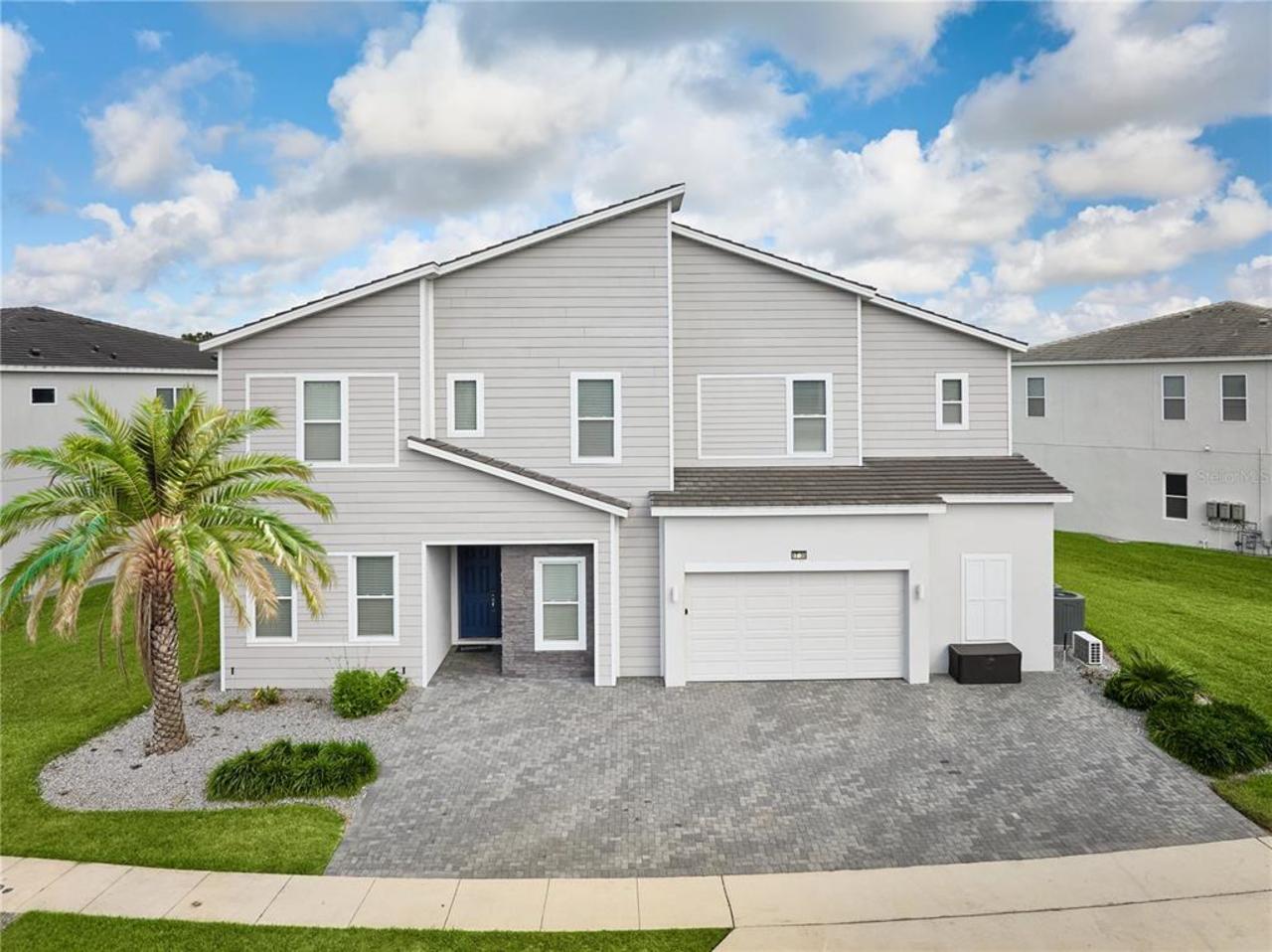 11 bedroom House for sale in Davenport