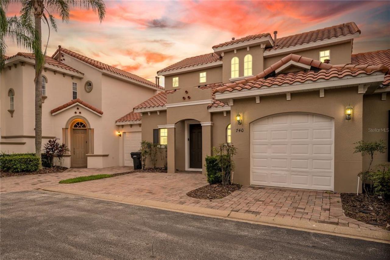 4 bedroom Townhouse for sale in Davenport
