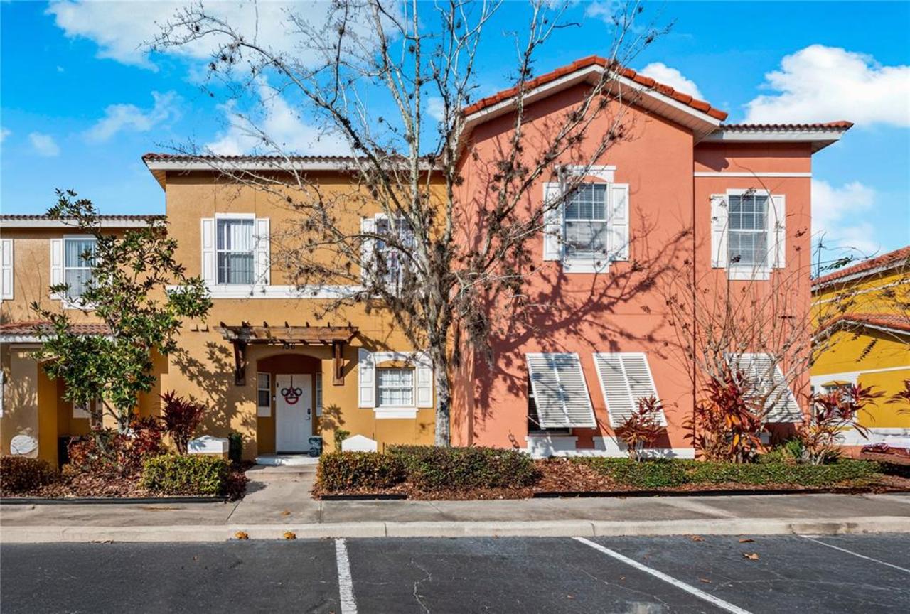 3 bedroom Townhouse for sale in Kissimmee