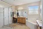 6 bedroom House for sale in Davenport