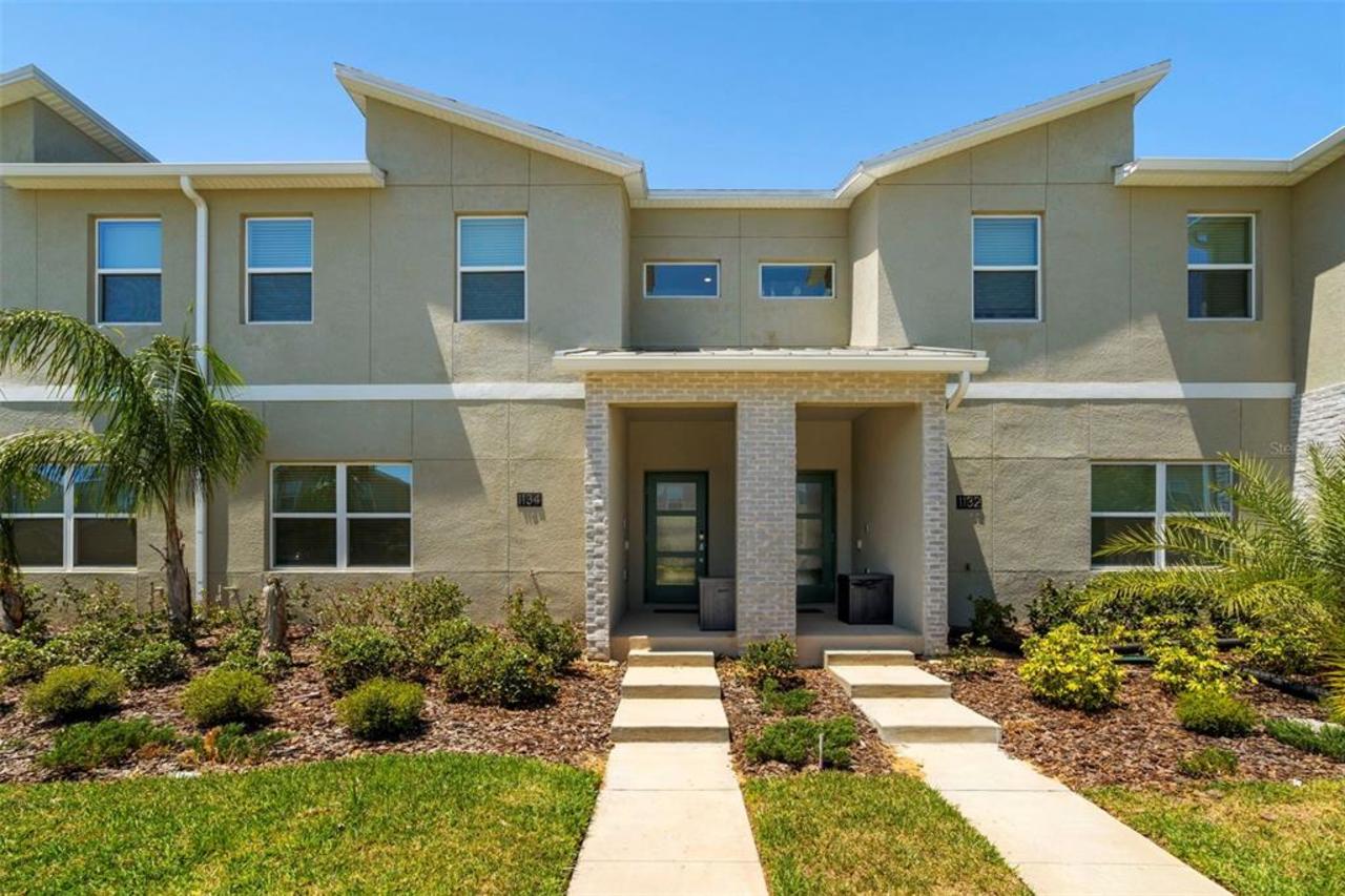 4 bedroom Townhouse for sale in Davenport