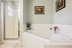 5 bedroom House for sale in Clermont