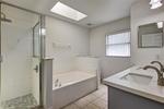 4 bedroom House for sale in Davenport