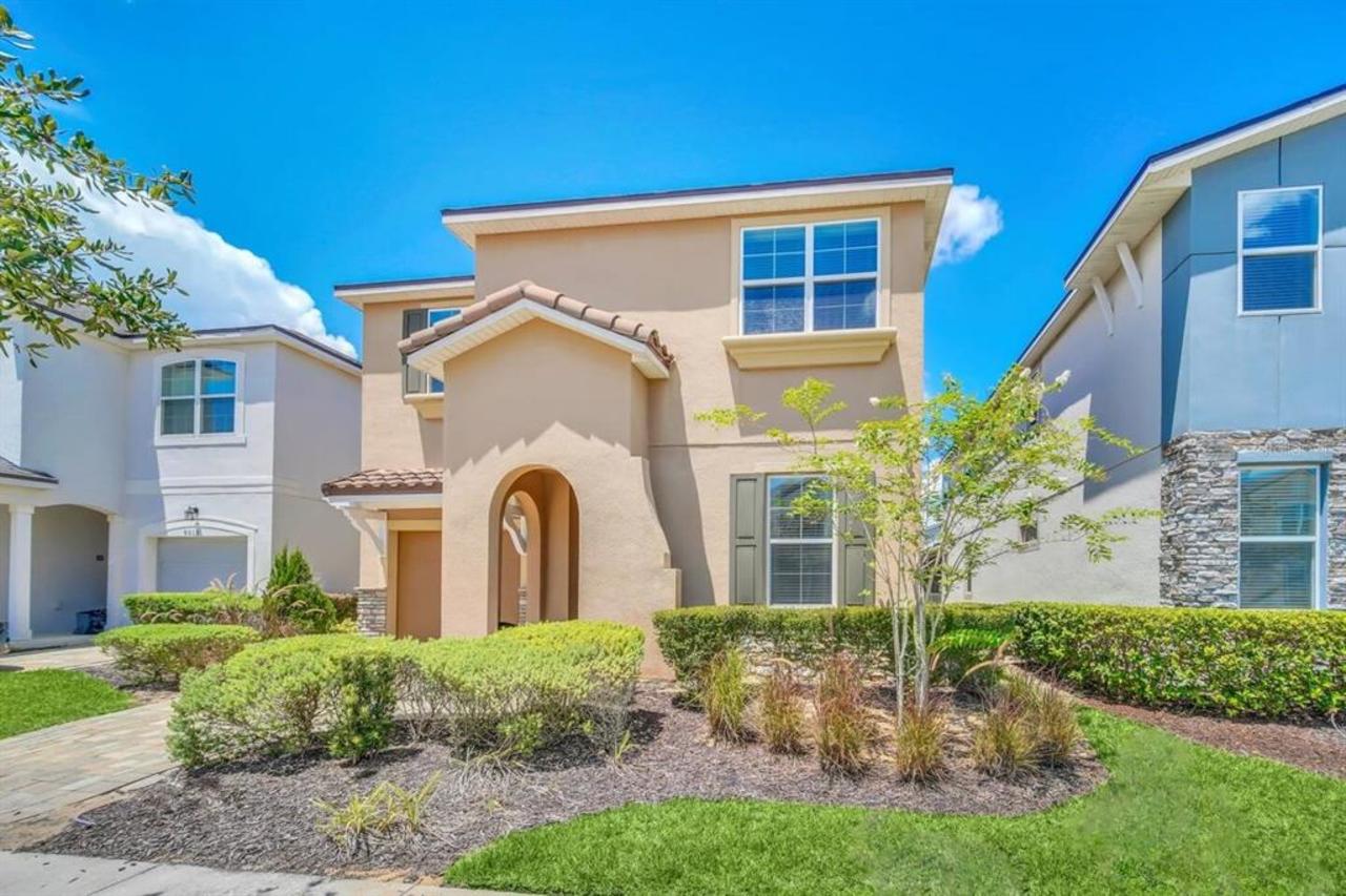 7 bedroom House for sale in Kissimmee