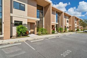 3 bedroom Townhouse for sale in Kissimmee