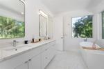 5 bedroom House for sale in Windermere