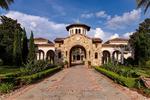 8 bedroom House for sale in Windermere