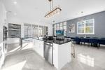 6 bedroom House for sale in Davenport
