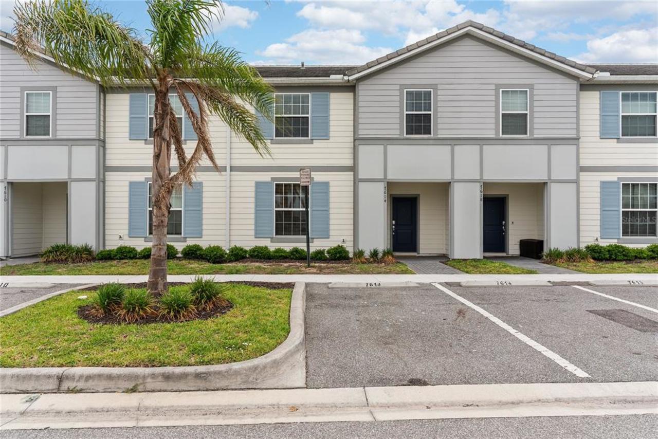 5 bedroom Townhouse for sale in Davenport