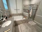 4 bedroom House for sale in Davenport