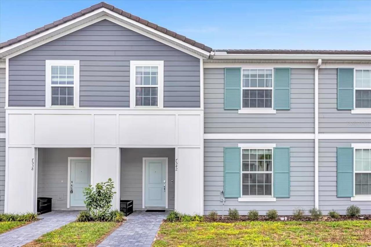 5 bedroom Townhouse for sale in Davenport